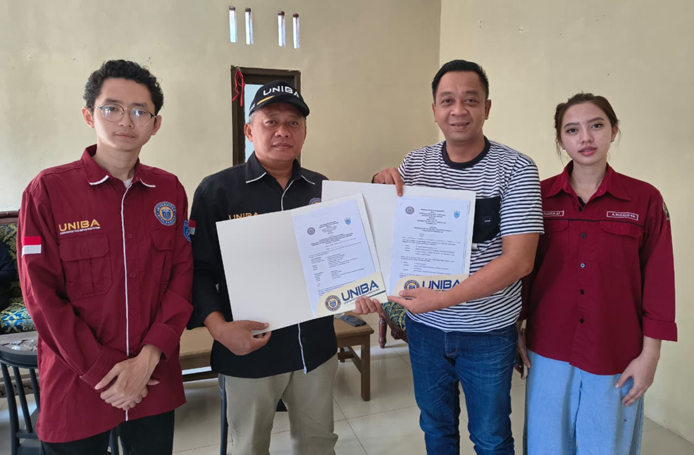 Universitas Bina Bangsa Perkuat Kolaborasi dengan Desa Ciputri melalui Penandatanganan Kemitraan Pemodelan Sistem Lampu Jalan Berbasis Solar Cell